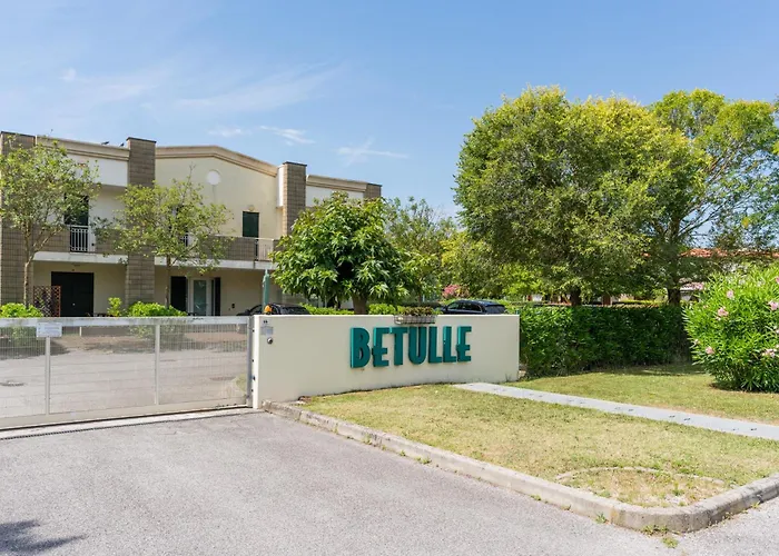 Apartment Betulle Lido Altanea *